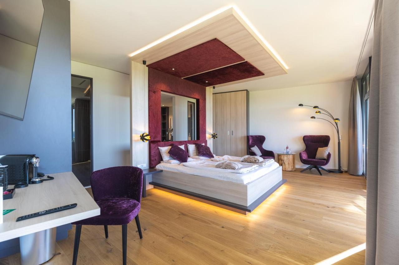 Hotel Bornmuehle Groß Nemerow Esterno foto